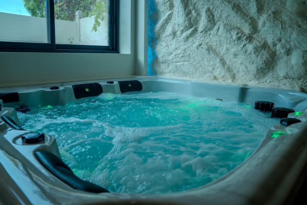 Le Cozy Reims -Escapade Raffinee Avec Spa Prive Ngoại thất bức ảnh